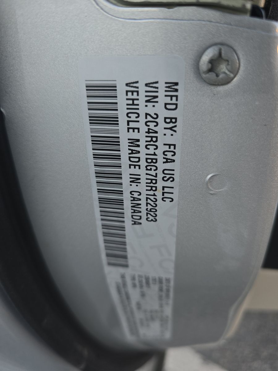 2024 Chrysler Pacifica Touring L FWD