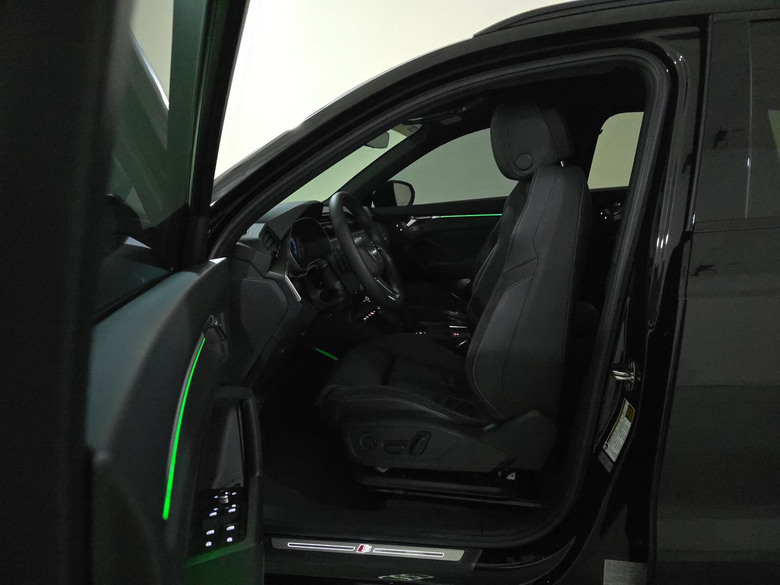 2022 Audi Q3 2.0T S line Premium Plus AWD