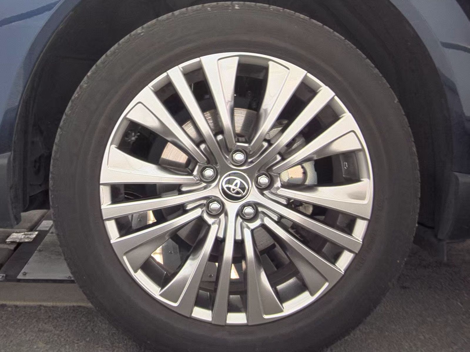 2024 Toyota Venza Limited AWD