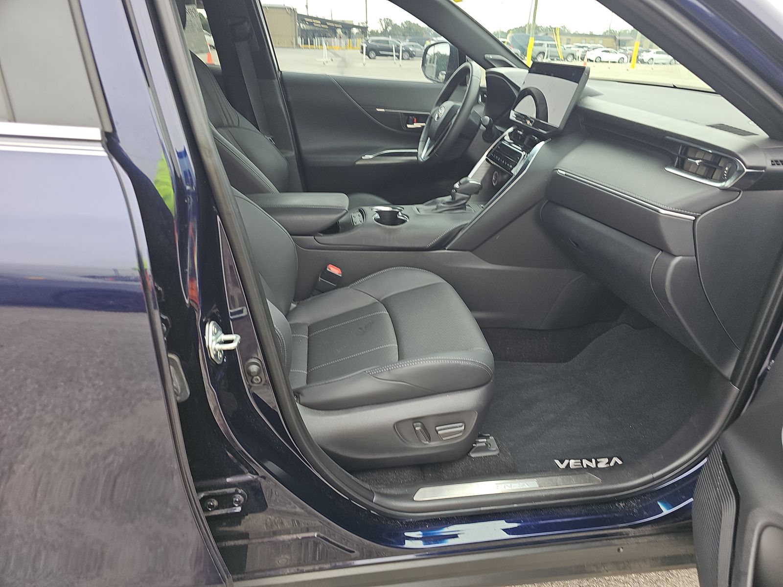 2024 Toyota Venza Limited AWD