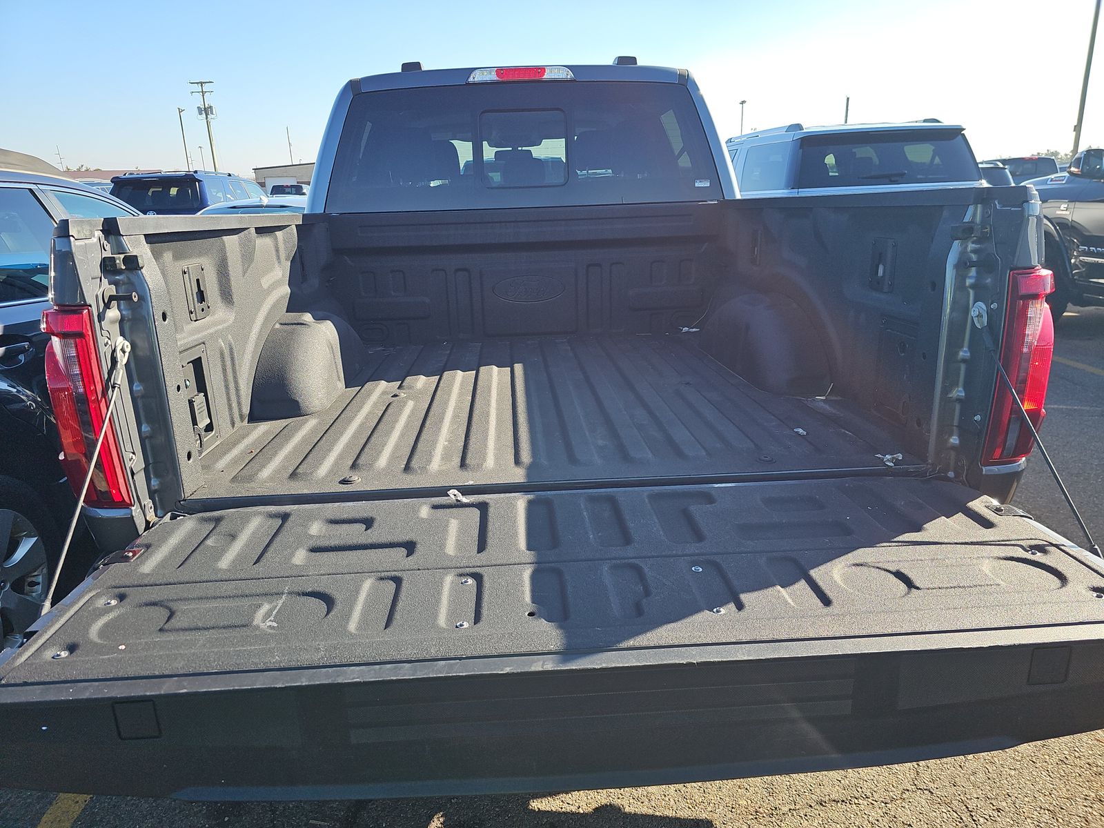 2024 Ford F-150 Hybrid XLT AWD