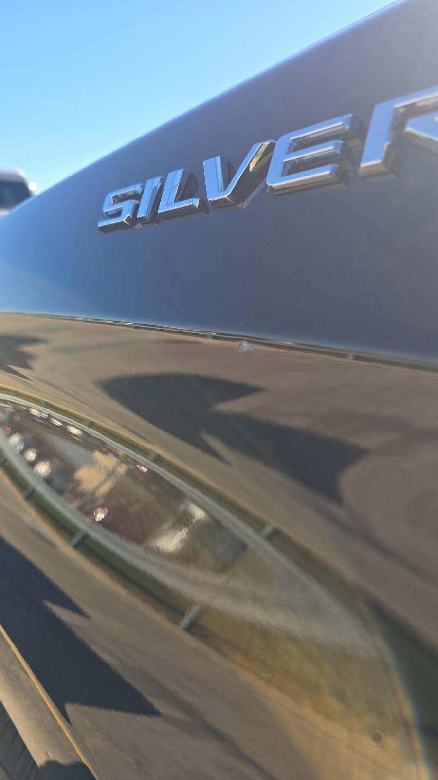 2022 Chevrolet Silverado 1500 LT AWD