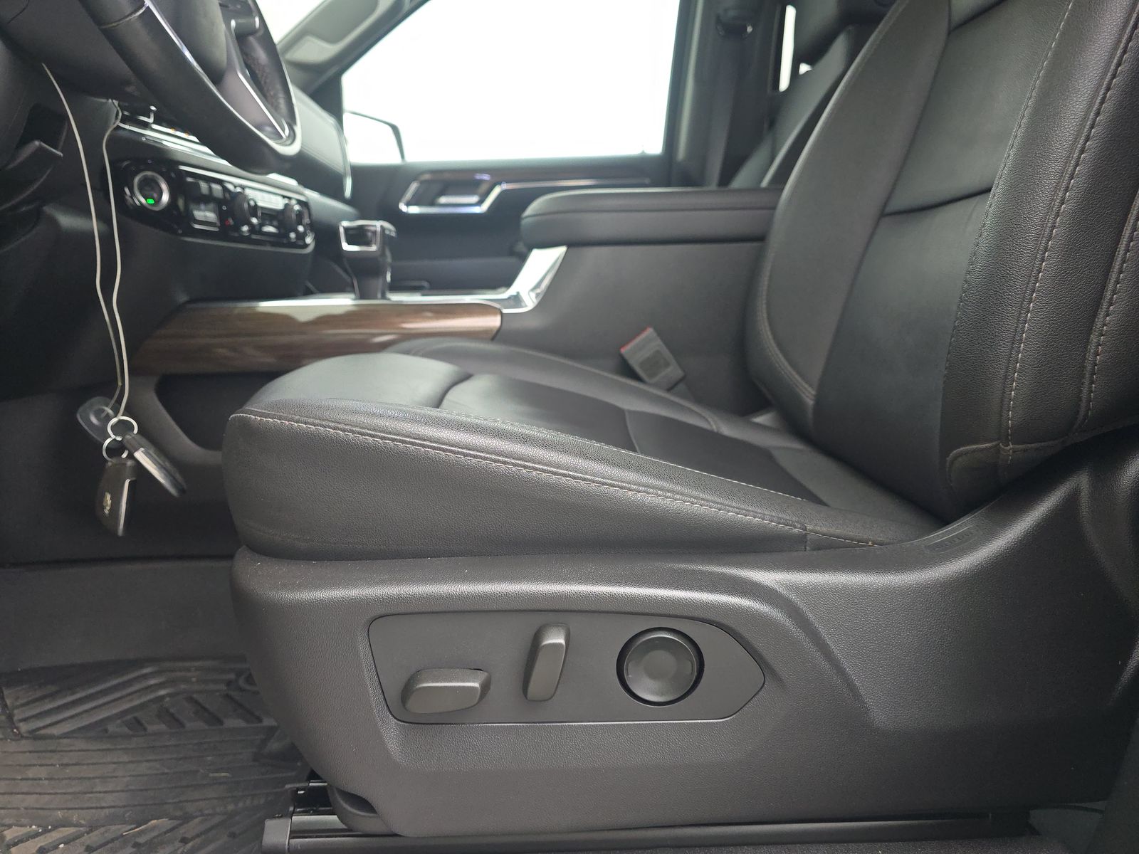 2024 Chevrolet Silverado 1500 RST AWD