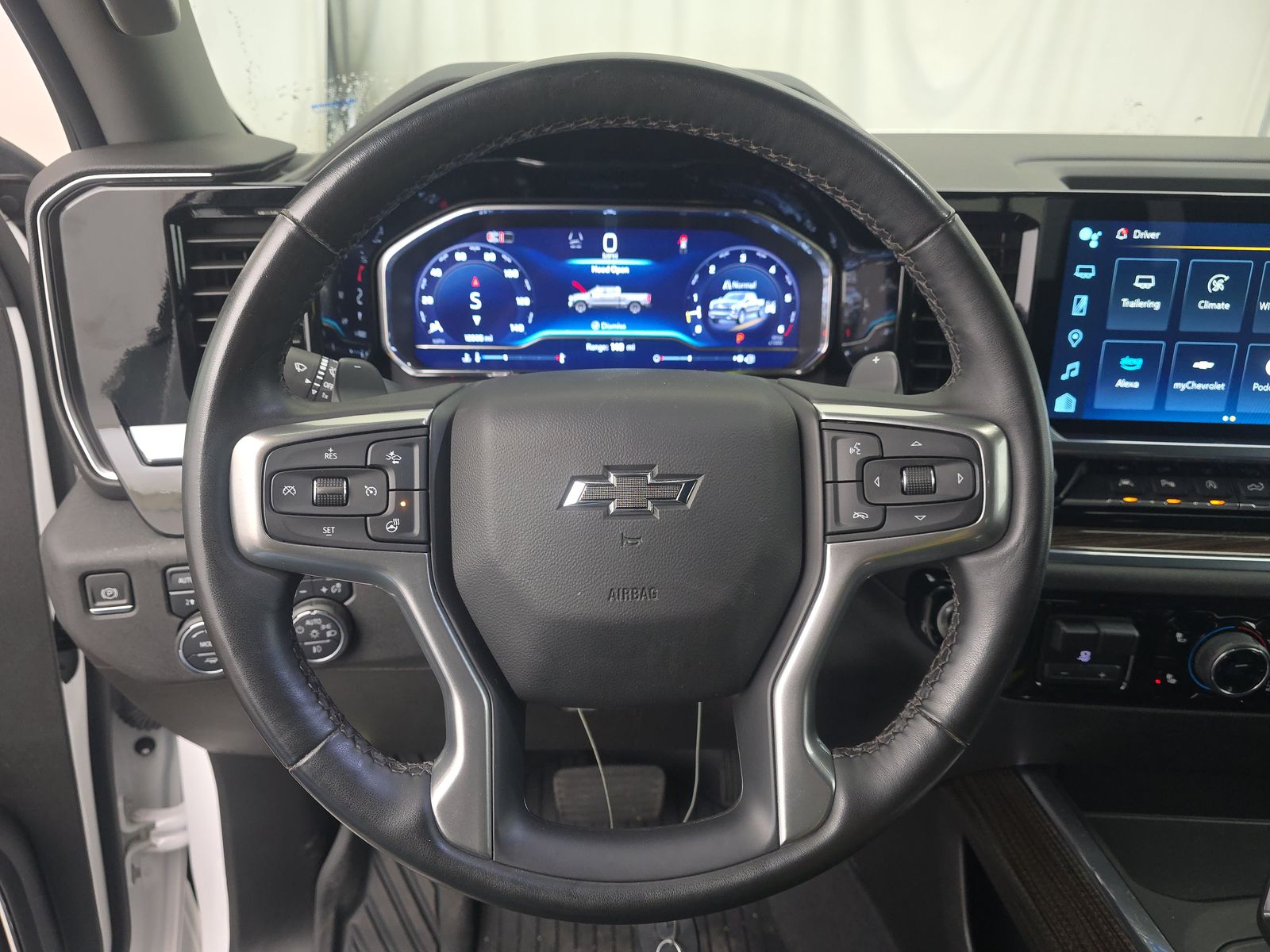 2024 Chevrolet Silverado 1500 RST AWD