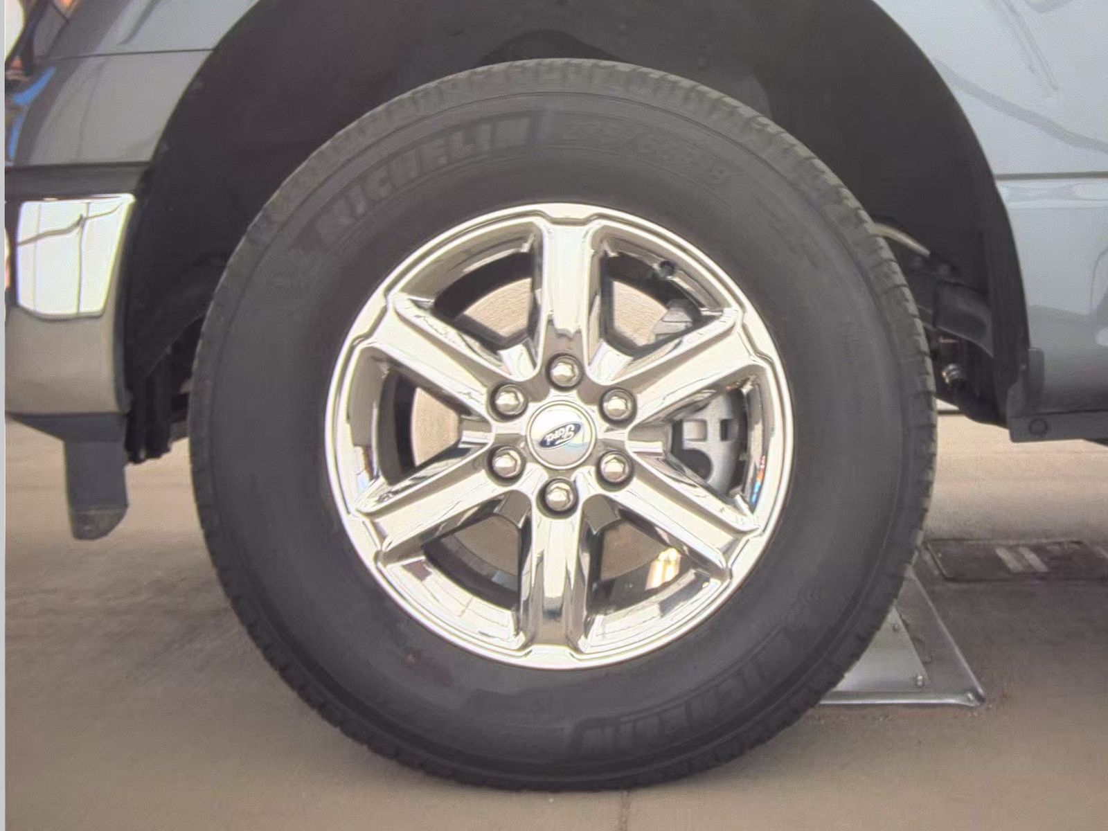 2024 Ford F-150 Hybrid XLT AWD