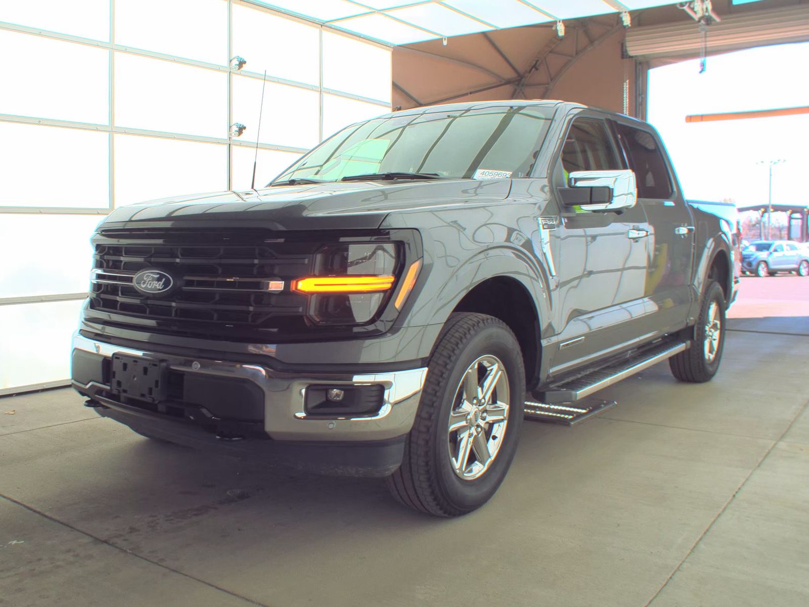 2024 Ford F-150 Hybrid XLT AWD