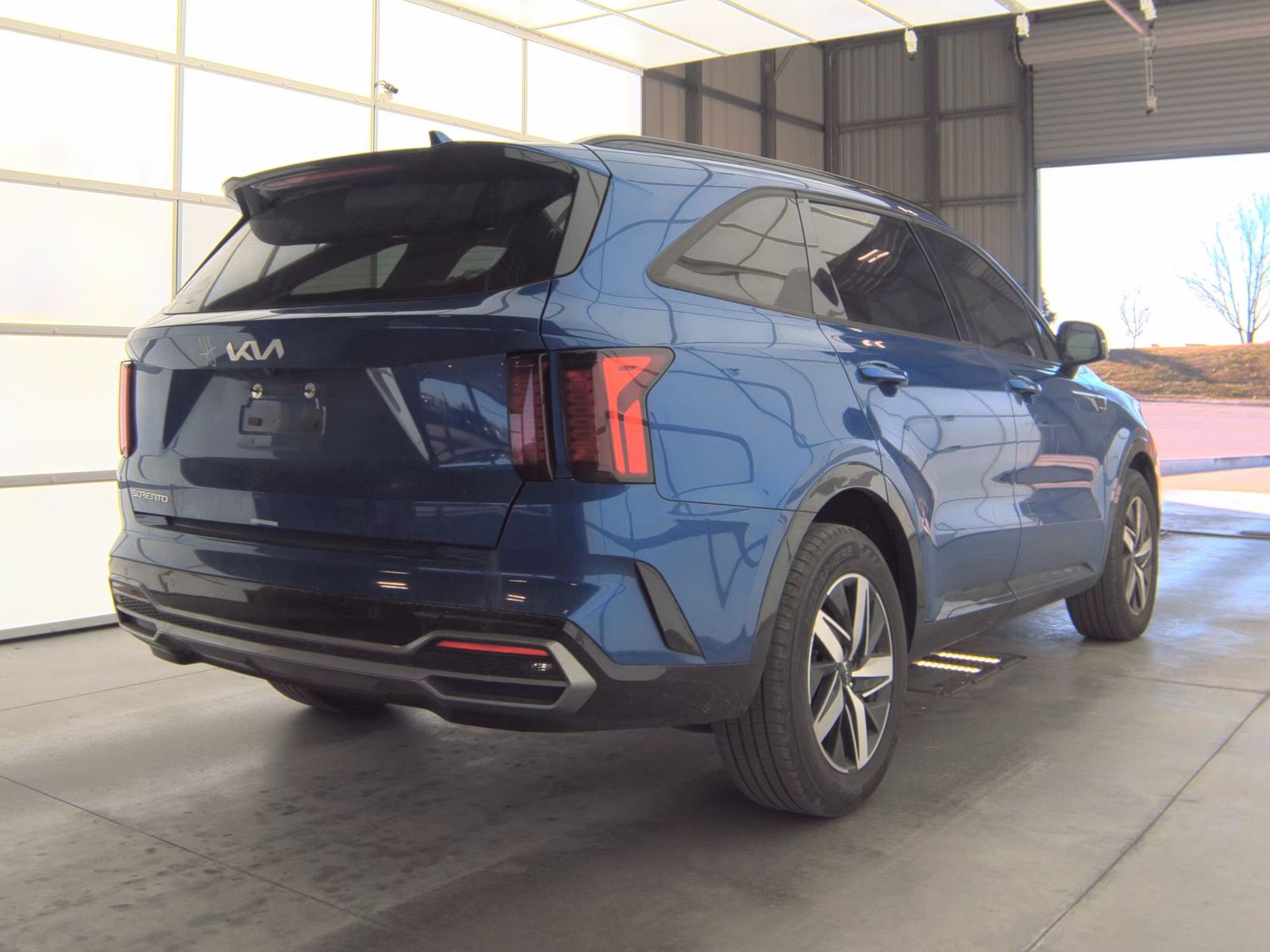 2023 Kia Sorento S FWD