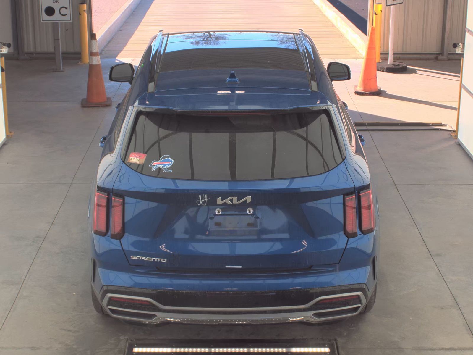 2023 Kia Sorento S FWD