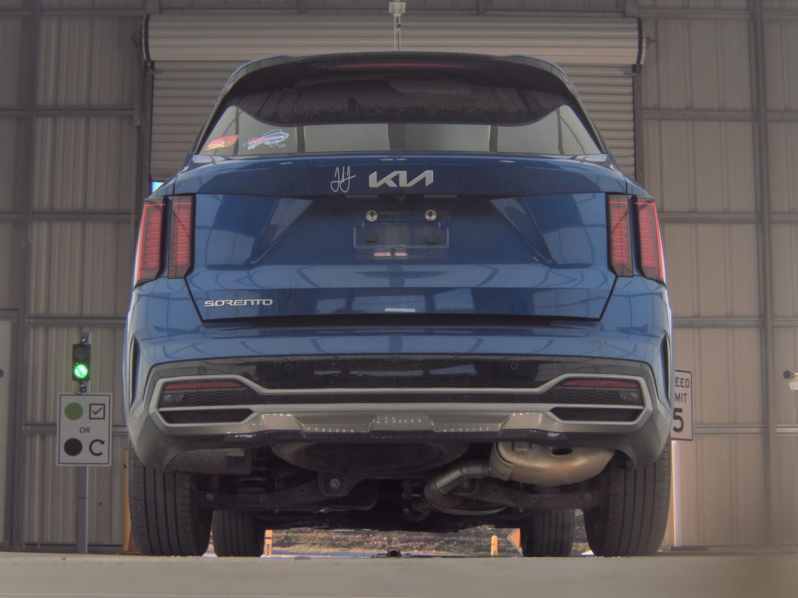 2023 Kia Sorento S FWD