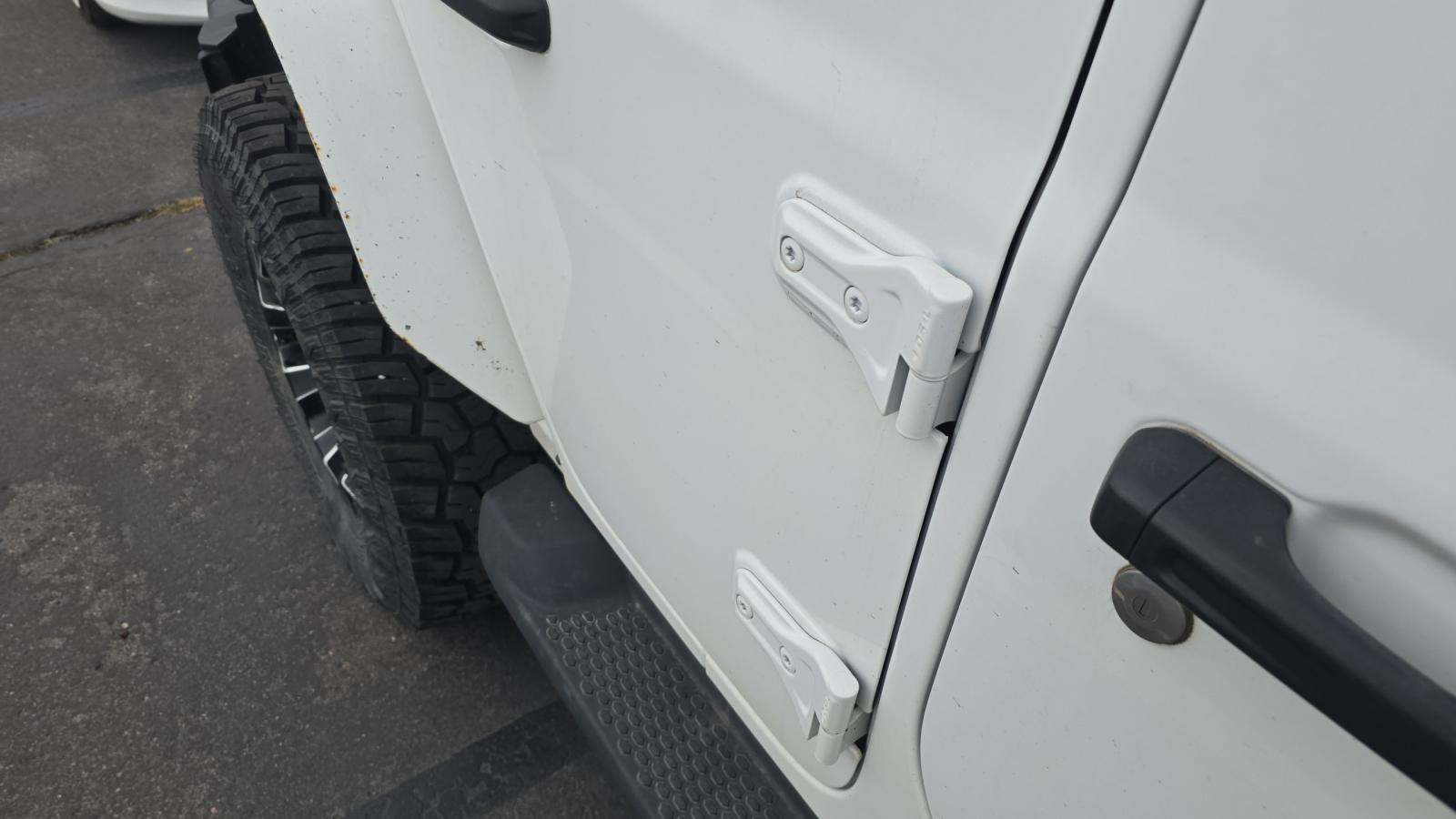 2021 Jeep Wrangler Unlimited Sahara AWD