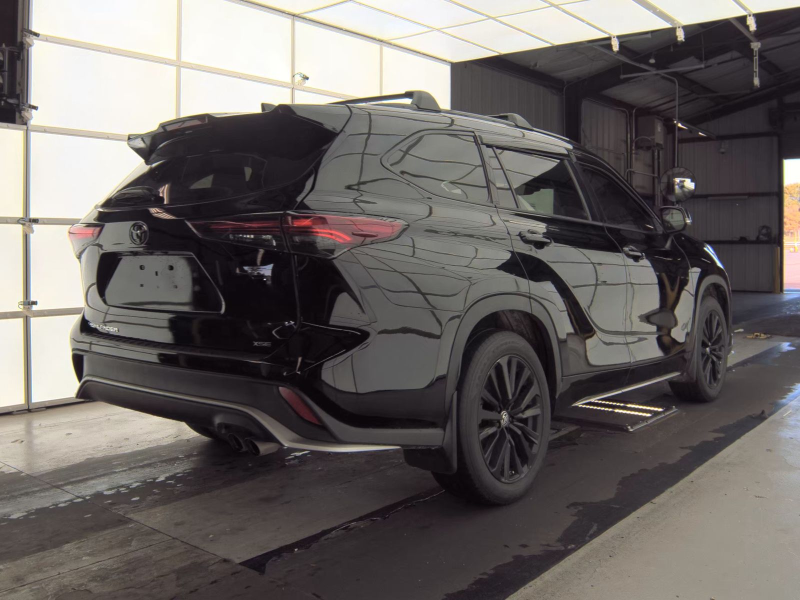 2024 Toyota Highlander XSE FWD