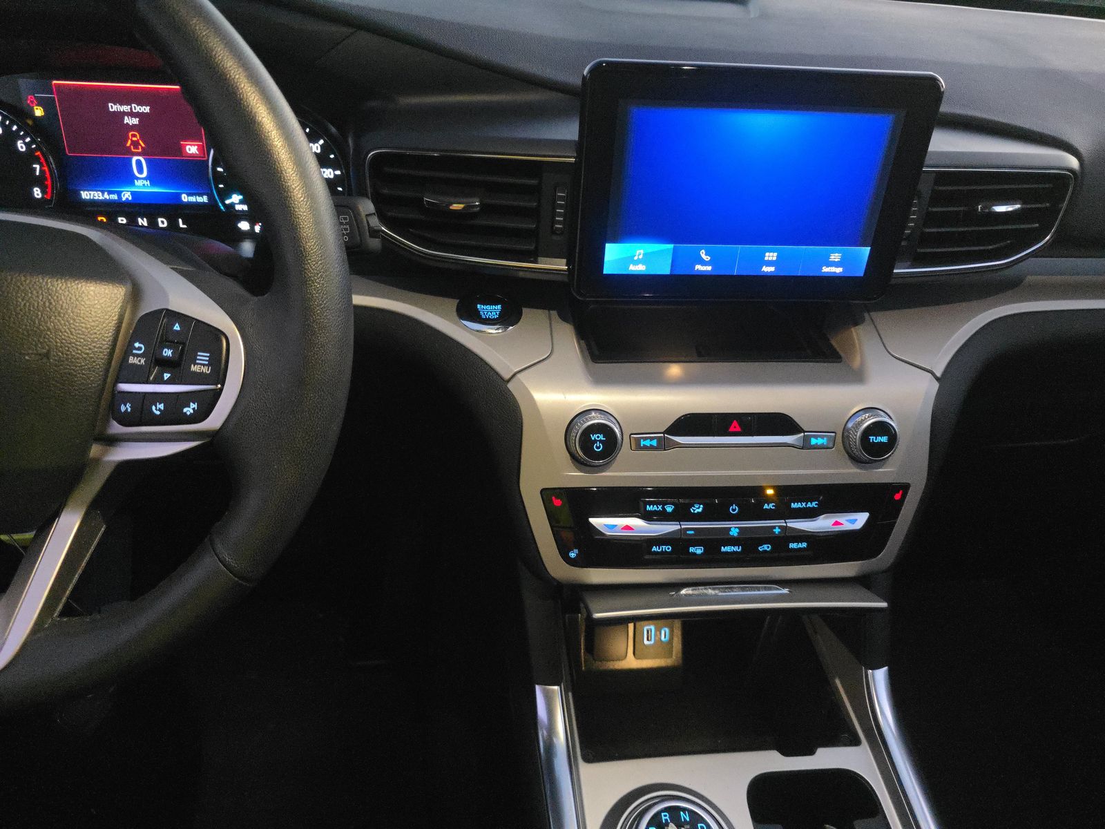 2023 Ford Explorer XLT AWD