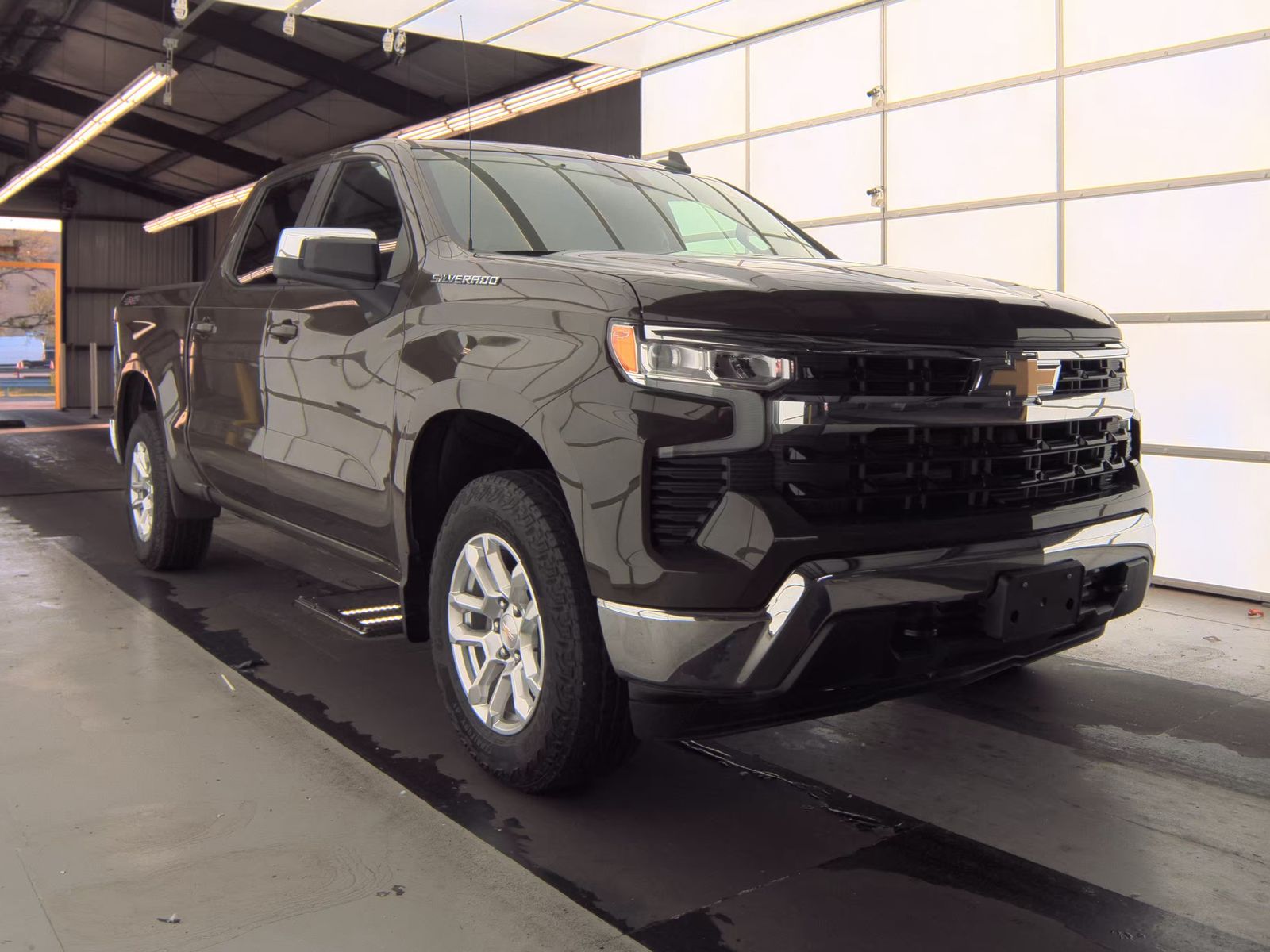 2023 Chevrolet Silverado 1500 LT AWD