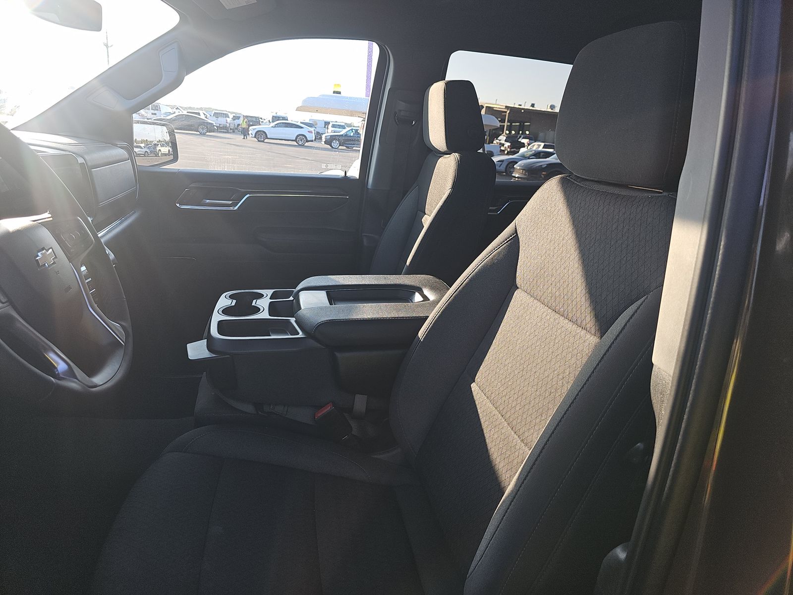 2023 Chevrolet Silverado 1500 LT AWD