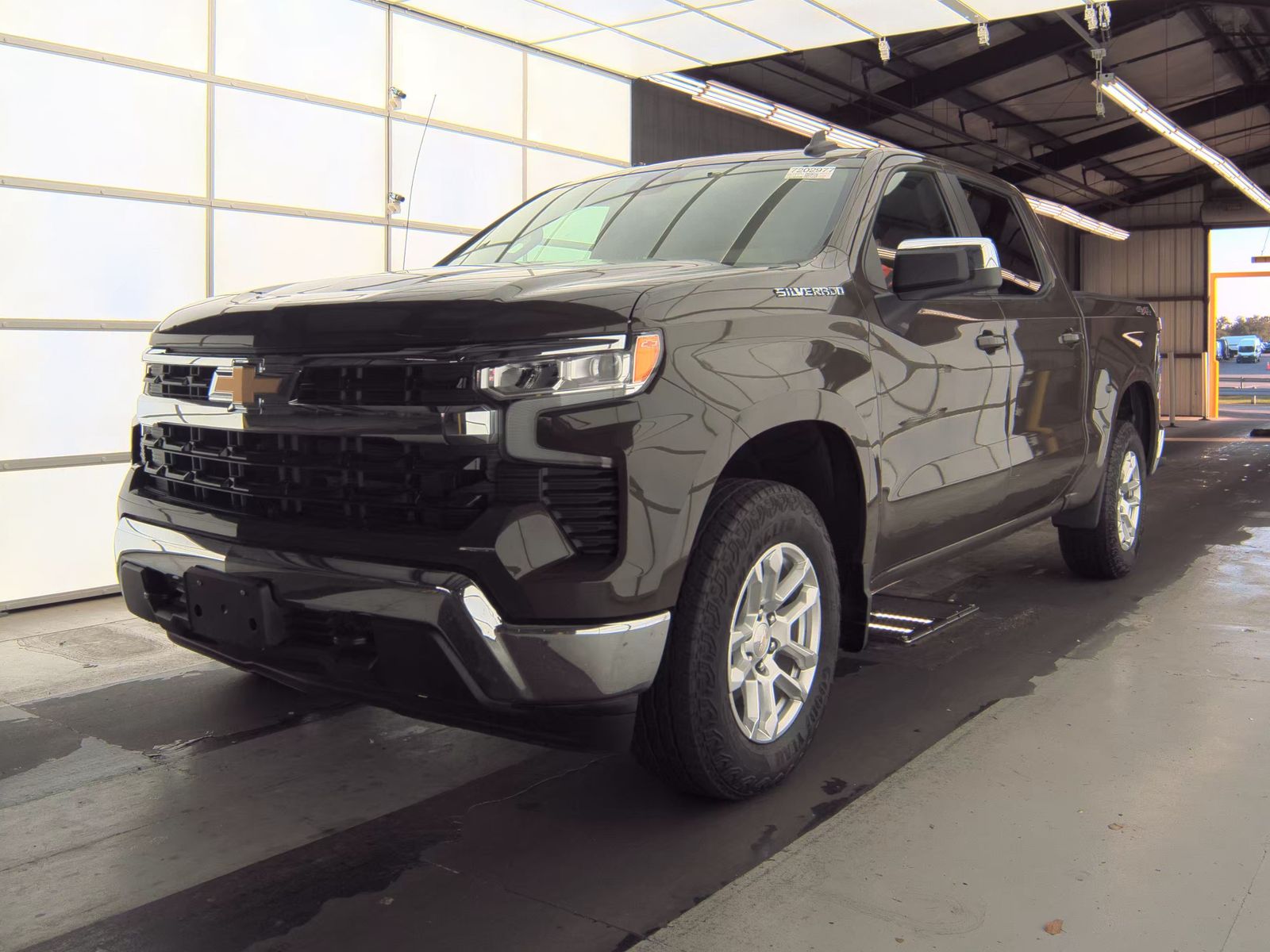 2023 Chevrolet Silverado 1500 LT AWD