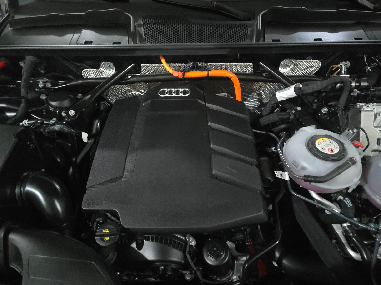 2023 Audi Q5 e Plug-In Hybrid S line Premium AWD