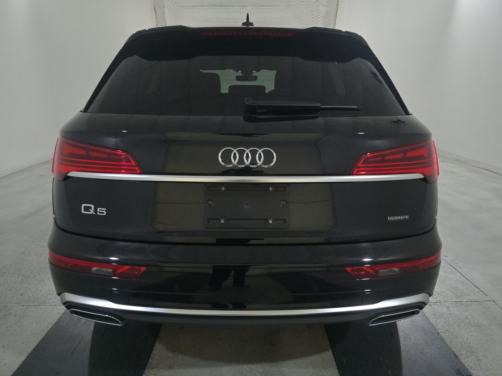 2023 Audi Q5 e Plug-In Hybrid S line Premium AWD
