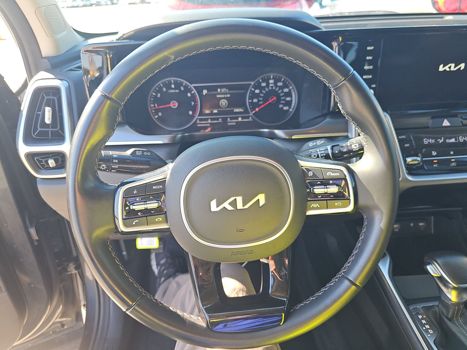 2023 Kia Sorento S FWD