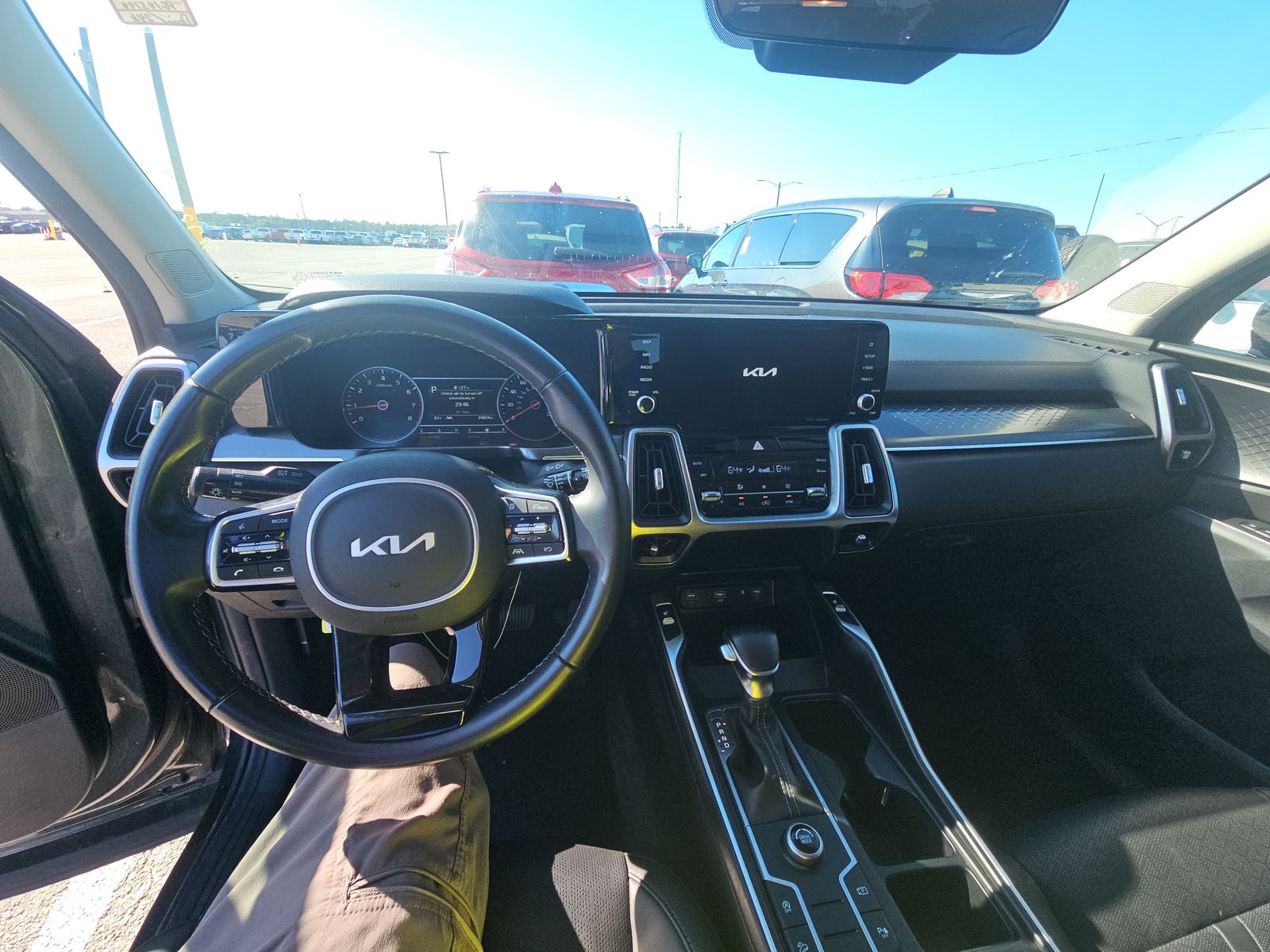 2023 Kia Sorento S FWD