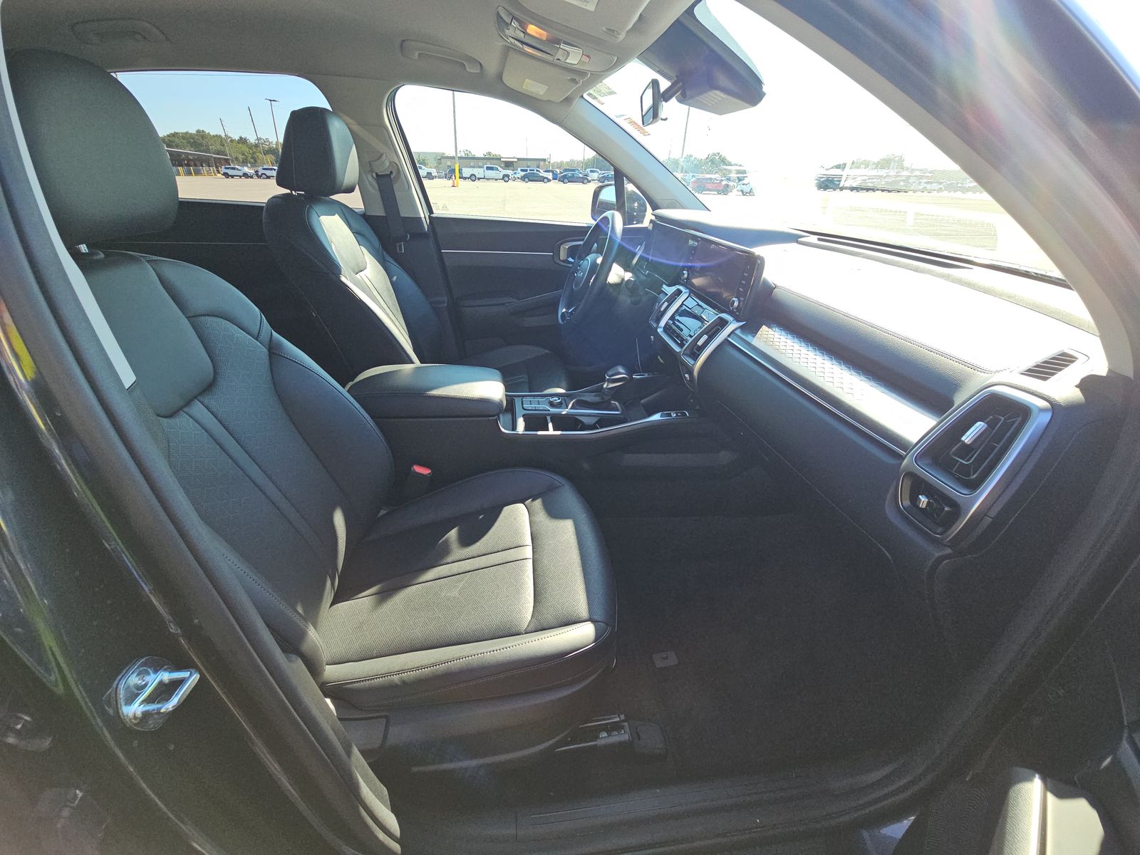 2023 Kia Sorento S FWD