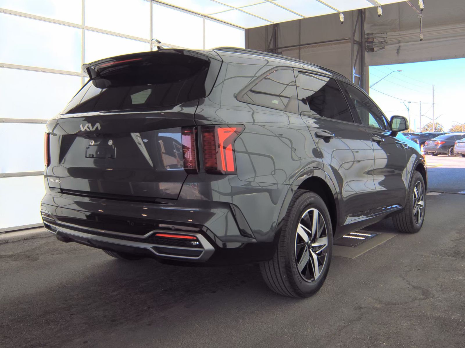 2023 Kia Sorento S FWD