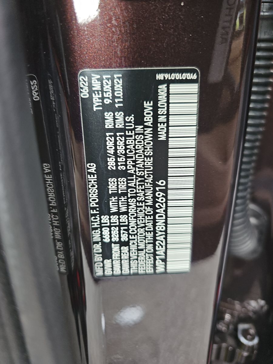 2022 Porsche Cayenne E-Hybrid Platinum Edition AWD