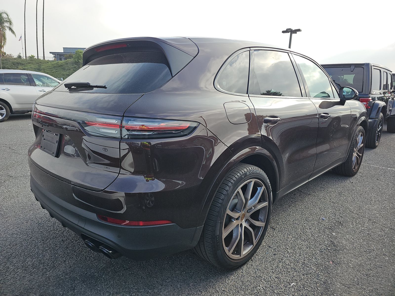 2022 Porsche Cayenne E-Hybrid Platinum Edition AWD