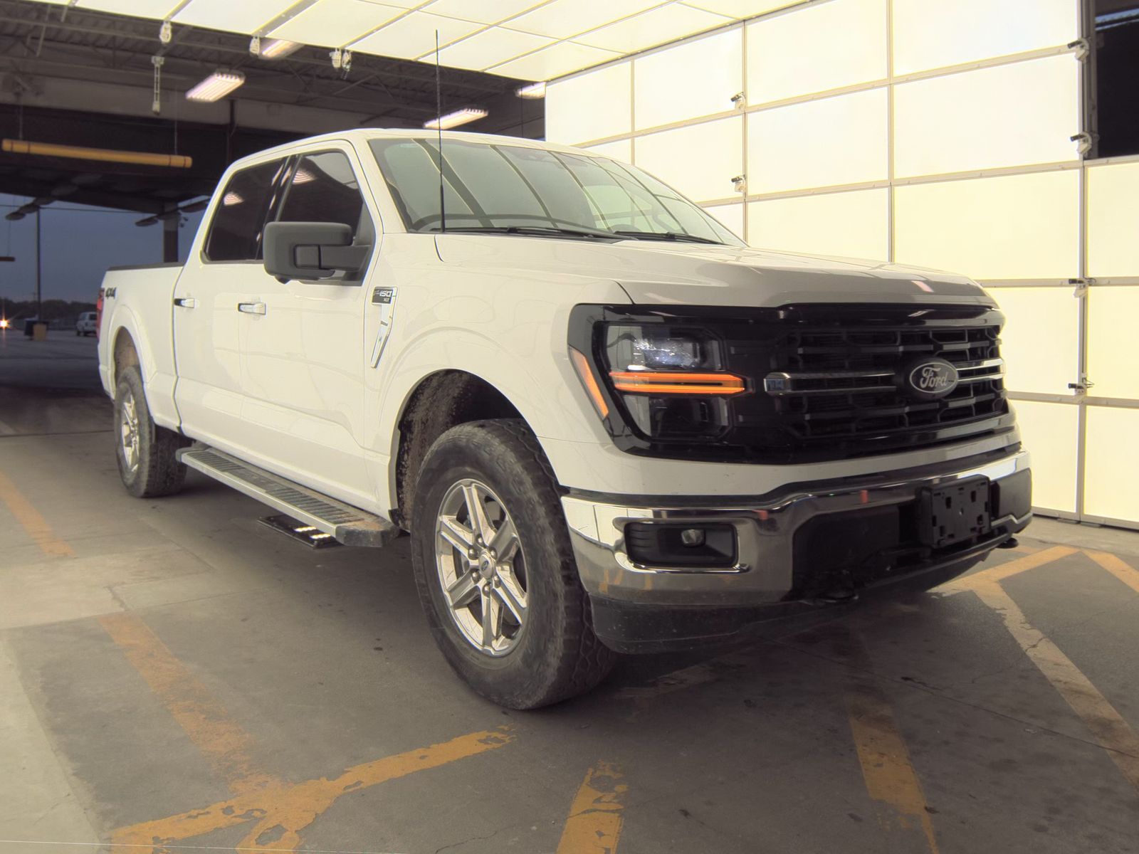2024 Ford F-150 XLT AWD