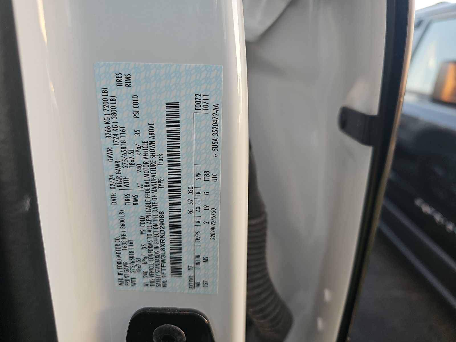 2024 Ford F-150 XLT AWD