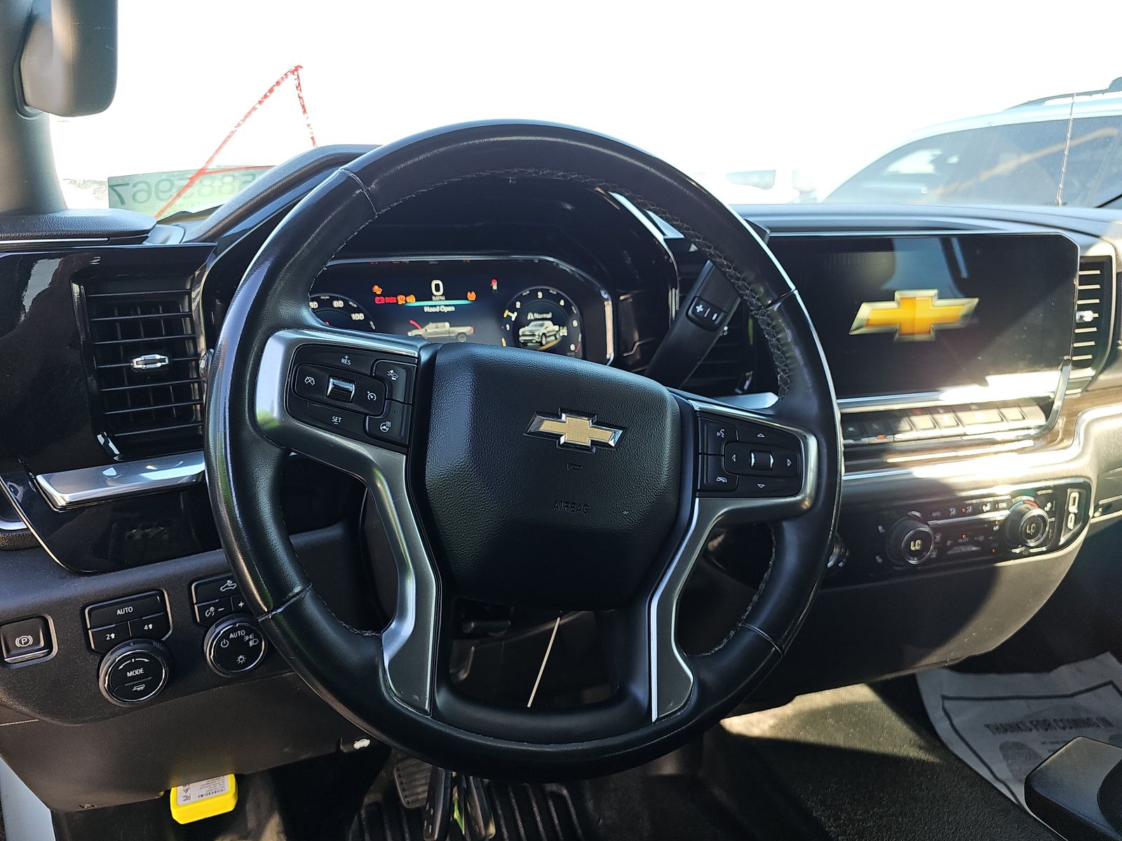 2023 Chevrolet Silverado 1500 LT AWD