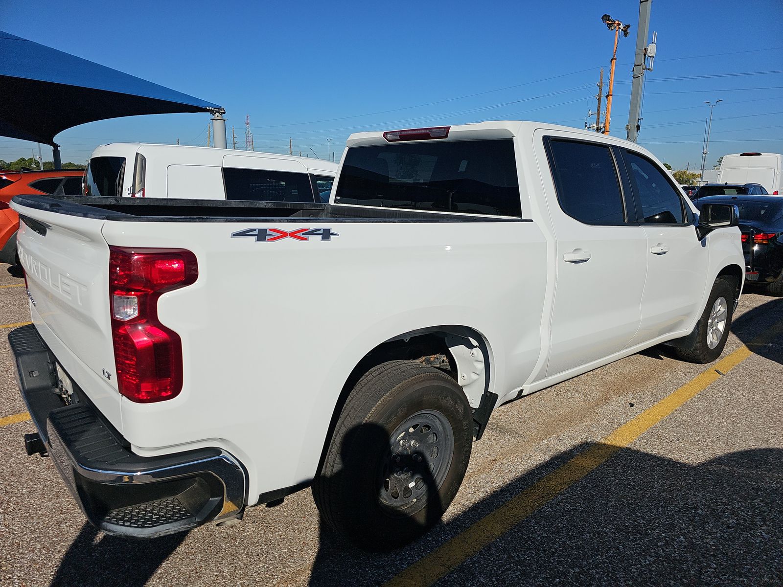 2023 Chevrolet Silverado 1500 LT AWD