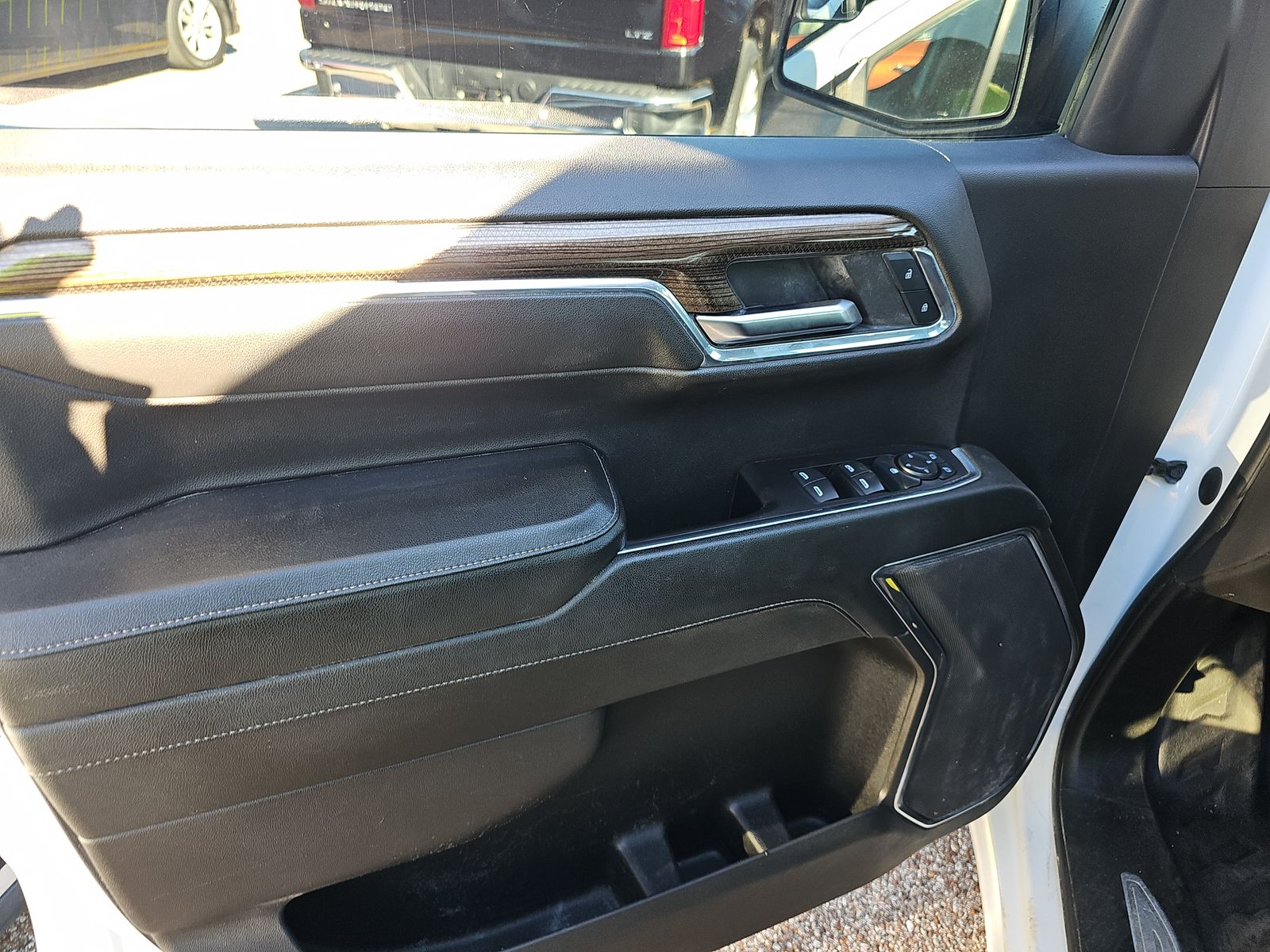 2023 Chevrolet Silverado 1500 LT AWD