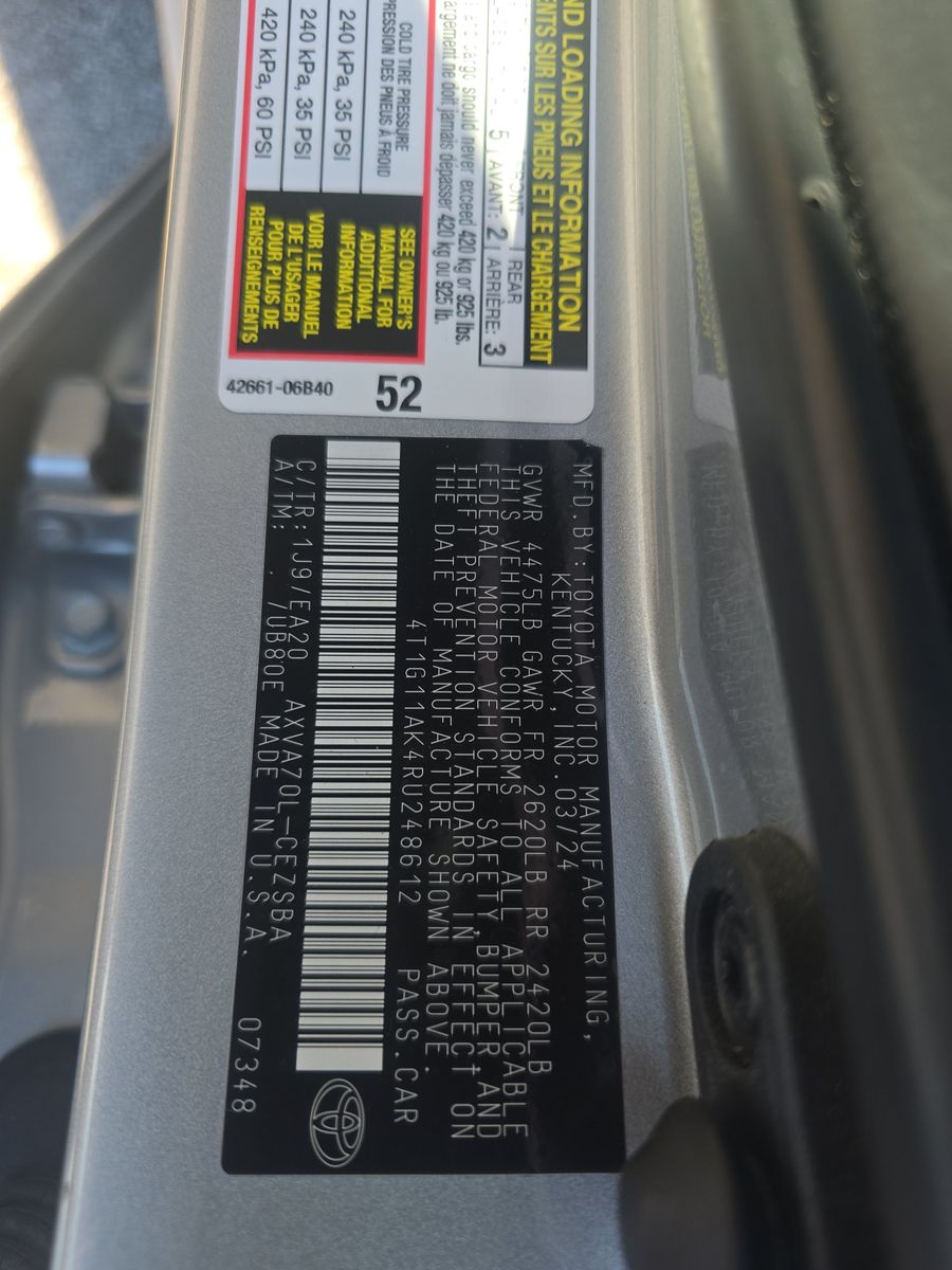 2024 Toyota Camry SE FWD