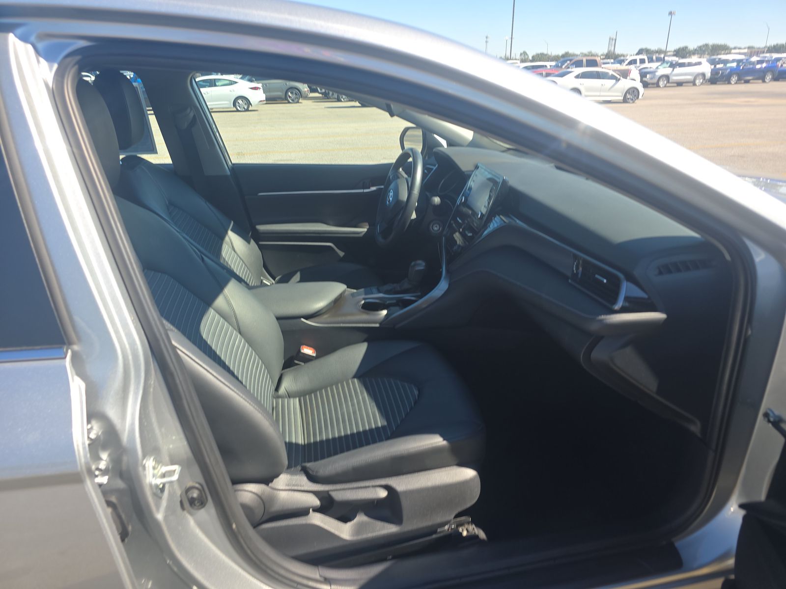 2024 Toyota Camry SE FWD