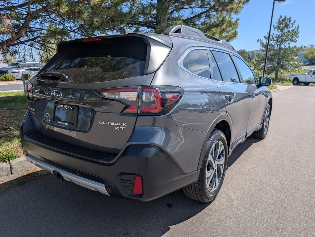 2022 Subaru Outback Limited XT AWD