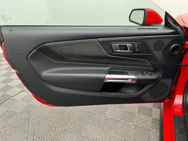 2024 Ford Mustang EcoBoost RWD