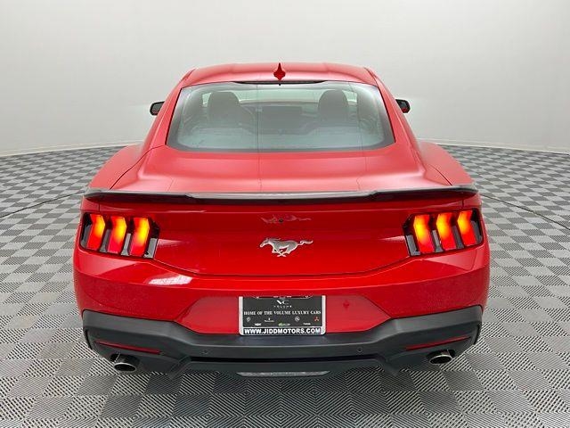 2024 Ford Mustang EcoBoost RWD