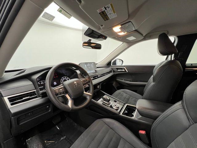 2024 Mitsubishi Outlander SE AWD