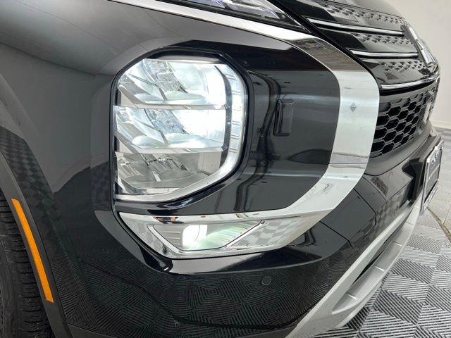 2024 Mitsubishi Outlander SE AWD