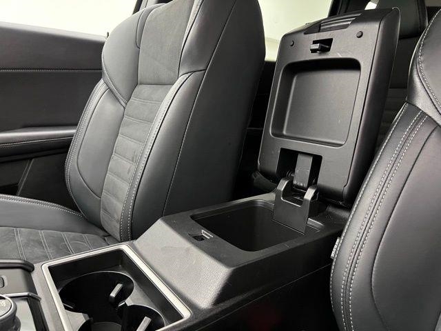 2024 Mitsubishi Outlander SE AWD