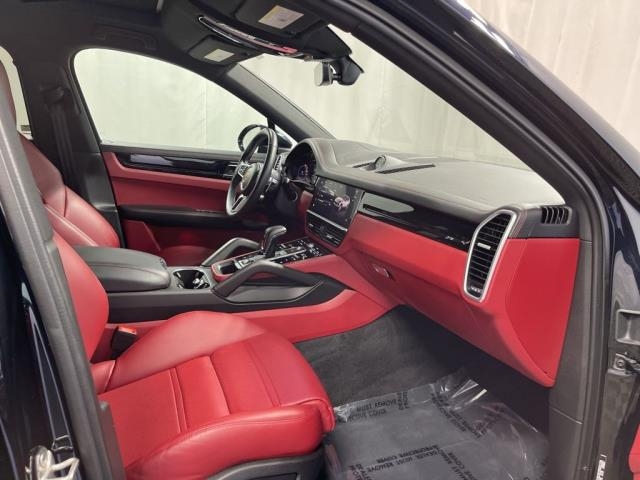 2022 Porsche Cayenne E-Hybrid AWD