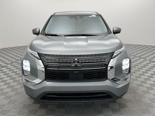2024 Mitsubishi Outlander SE FWD