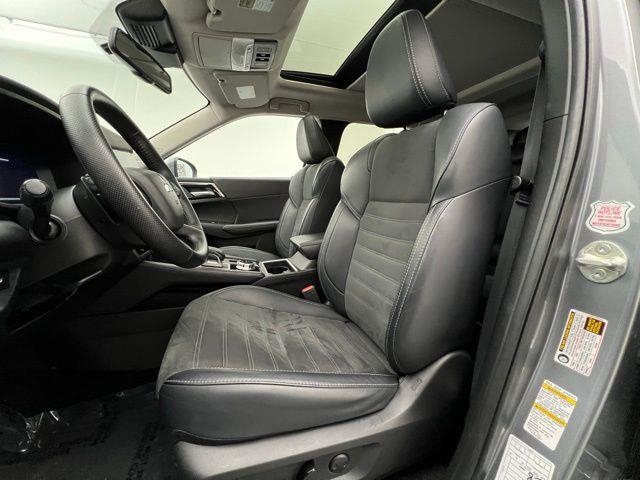 2024 Mitsubishi Outlander SE FWD