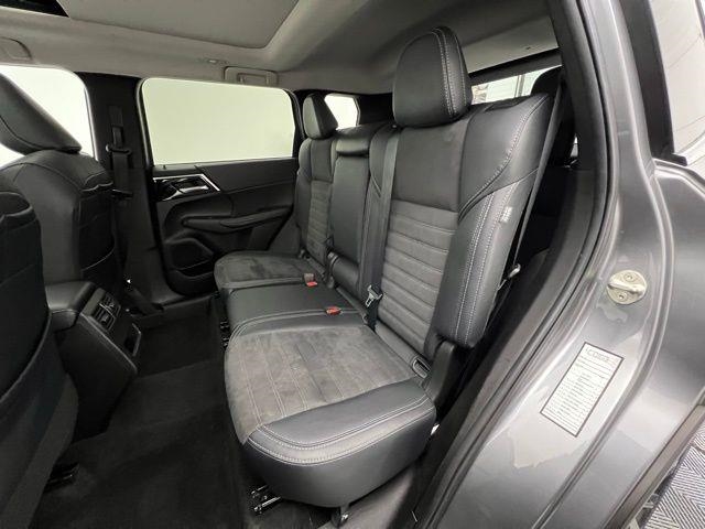 2024 Mitsubishi Outlander SE FWD