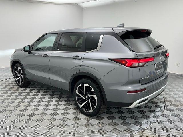 2024 Mitsubishi Outlander SE FWD