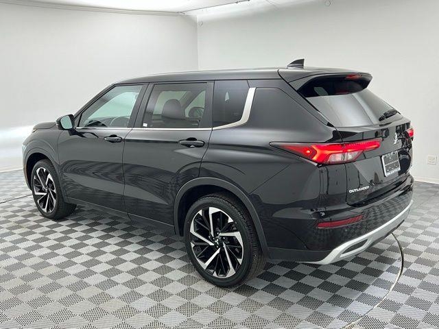 2024 Mitsubishi Outlander SE AWD