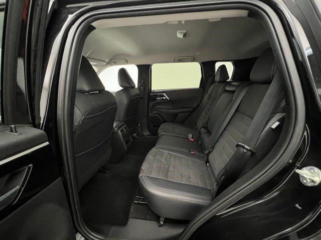 2024 Mitsubishi Outlander SE AWD