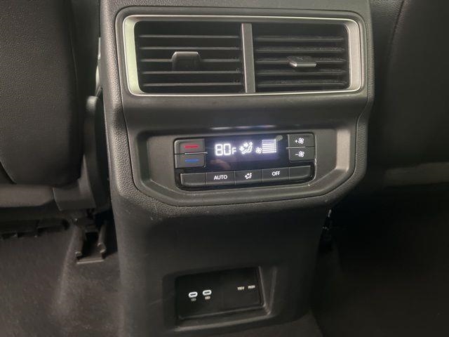 2024 Volkswagen Atlas 2.0T SE AWD