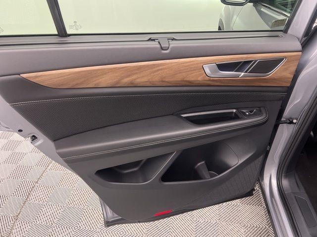 2024 Volkswagen Atlas 2.0T SE AWD