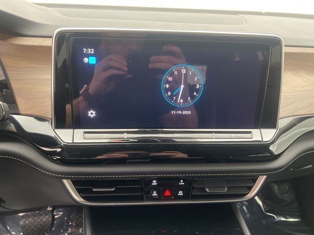 2024 Volkswagen Atlas 2.0T SE AWD